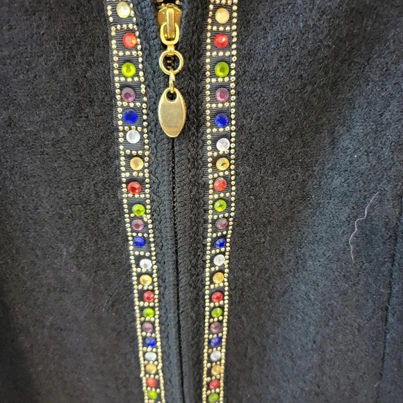Vintage 80's Lisa International Black Rainbow Rhinestone  Wool Vest - Picture 2 of 4